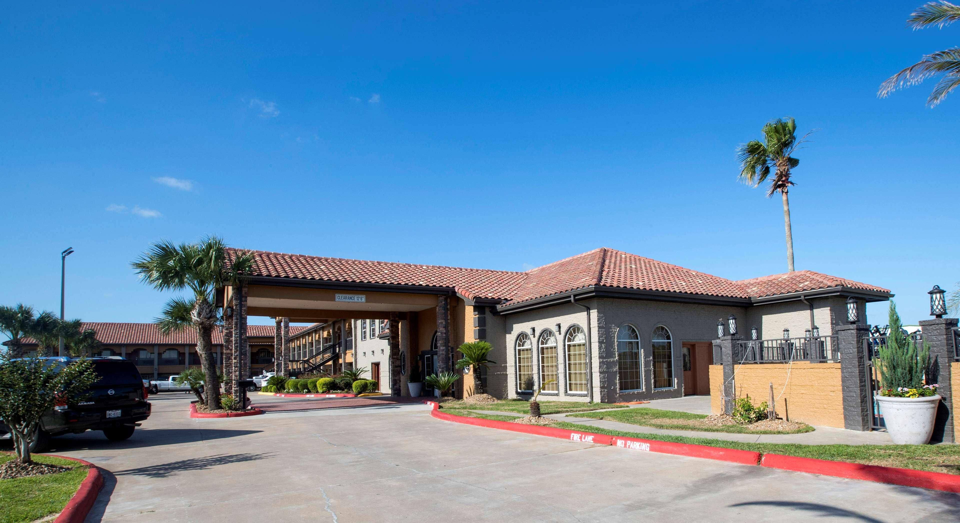 Best Western Executive Inn El Campo Exterior photo