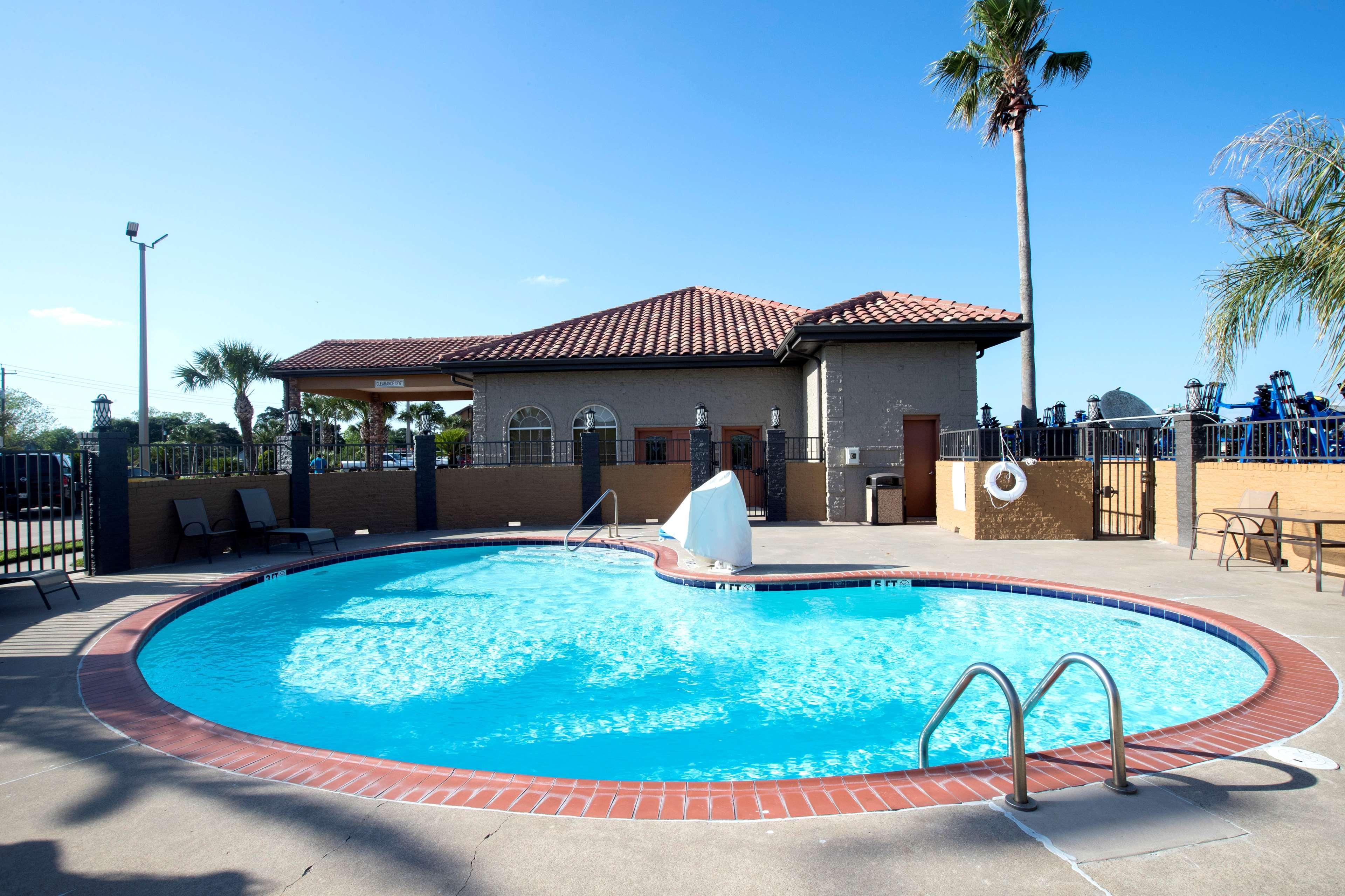 Best Western Executive Inn El Campo Exterior photo